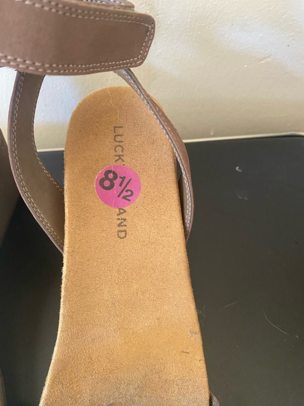 Lucky Brand Tan Brown Ankle-Strap Sandals